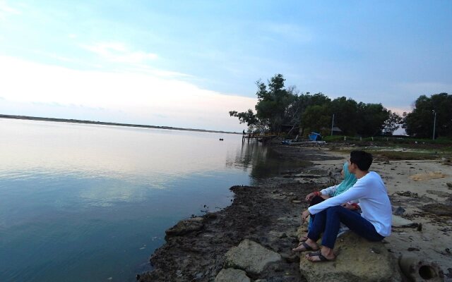 RUMBIA RESORT VILLA Paka Terengganu