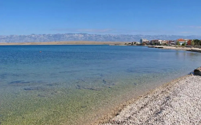 Charming Apartments Tome With Pool