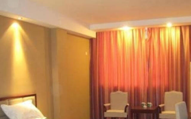 GreenTree Inn Jiangsu Suqian Sihong Renmin South Road Walking Street Express Hotel