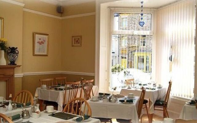 Chiltern Guest House