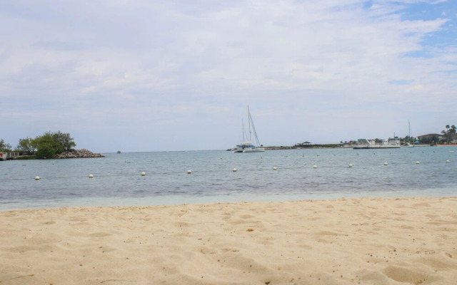 Fisherman's Point  Beach Resort