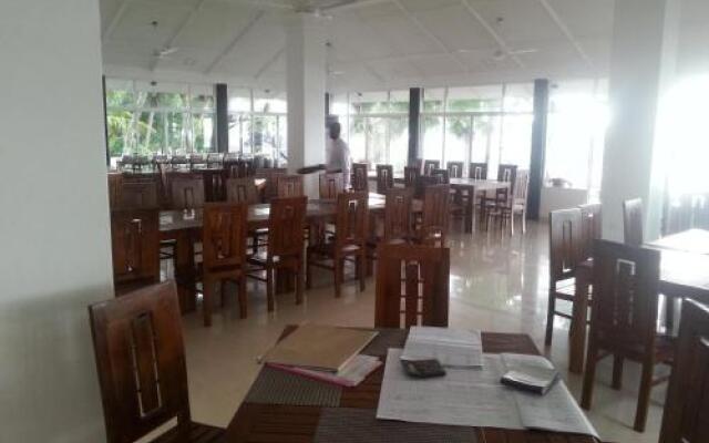 Hotel Hambantota Rest house