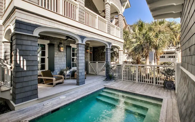 Captains Quarters by Exclusive 30A