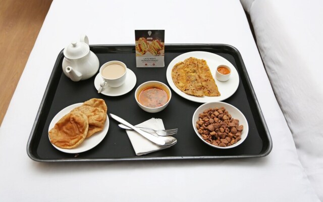 OYO Townhouse 561 Hotel Hollywood Heights