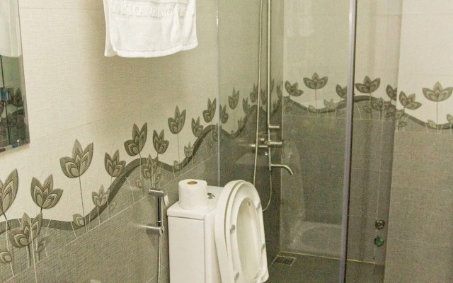 An Hoi Canary Hotel