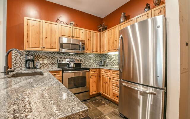 Expedition Station 8564