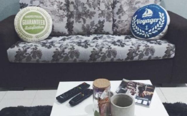 Fahaz Lumut Homestay