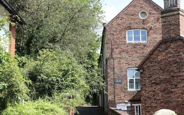 The Olde Drill House