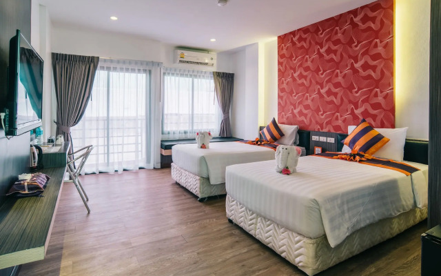 iCheck inn Chill Patong