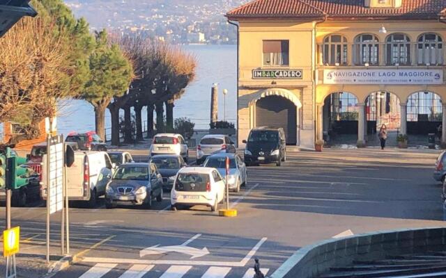 Brezza di Lago apt in Stresa With Balcony