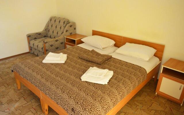 Camelia-Kafa Hotel