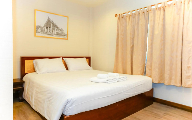 Parasol Inn Chiang Mai Old City Hotel