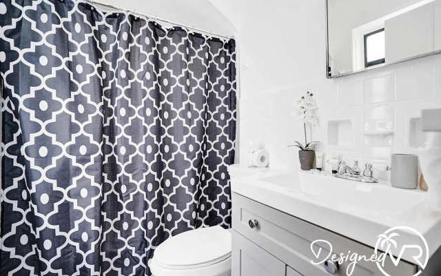 7 BR Villa with Heated Pool & Gameroom