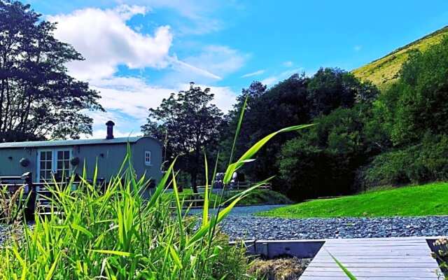 Mid Wales Luxury Huts