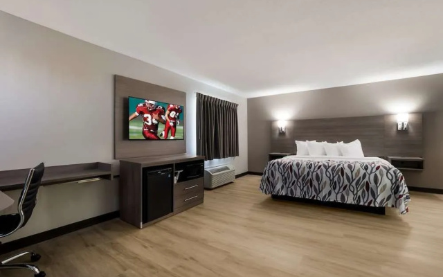 Super 8 by Wyndham Marston