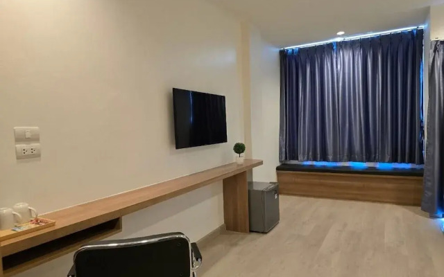 Manee Mantra Hotel Kanchanaburi