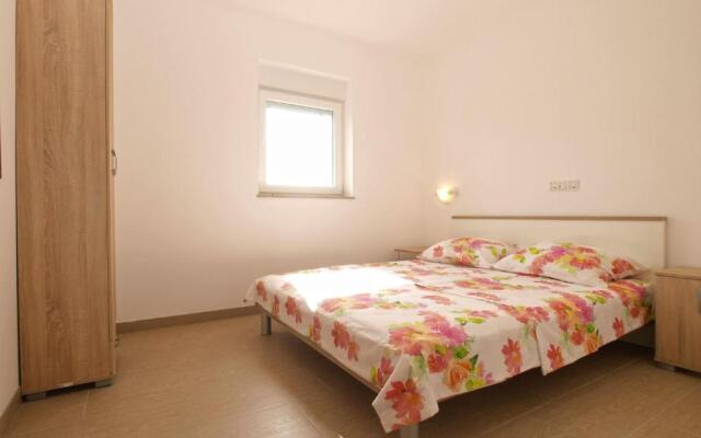 Apartments Dario 1480
