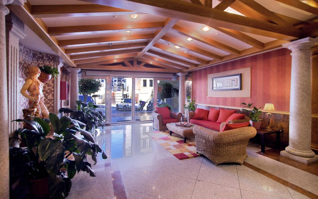 Mediterraneo Real Apartamentos Turísticos