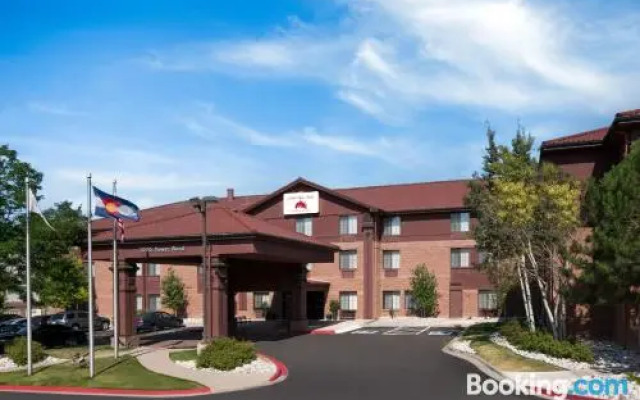 Ramada Inn & Suites Denver International Airport