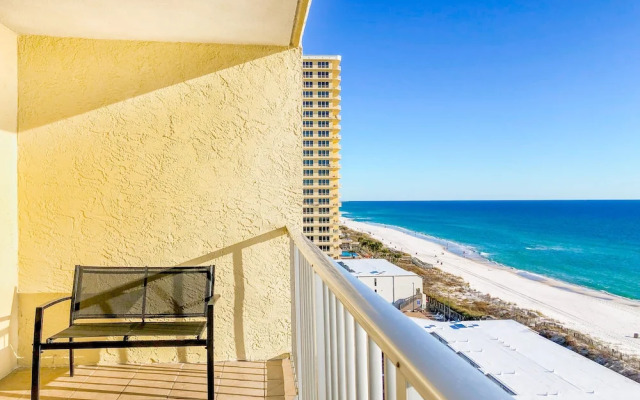 Summit Beach Resort by H2O VR