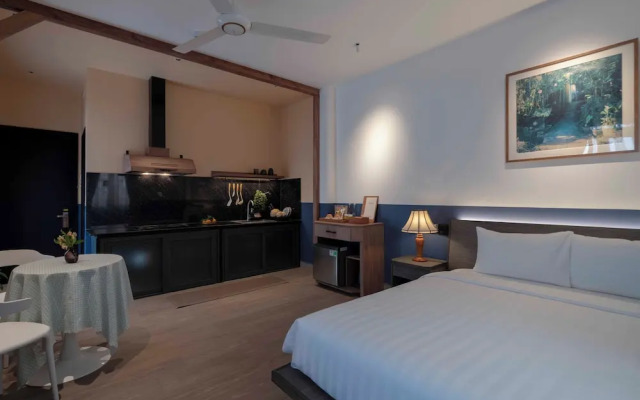 The Lamp Boutique House