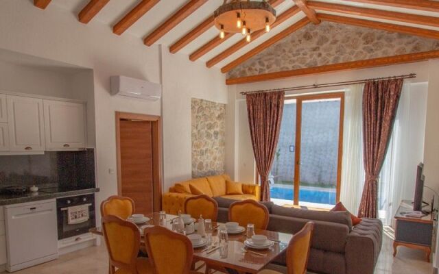 Villa Patara Titanik
