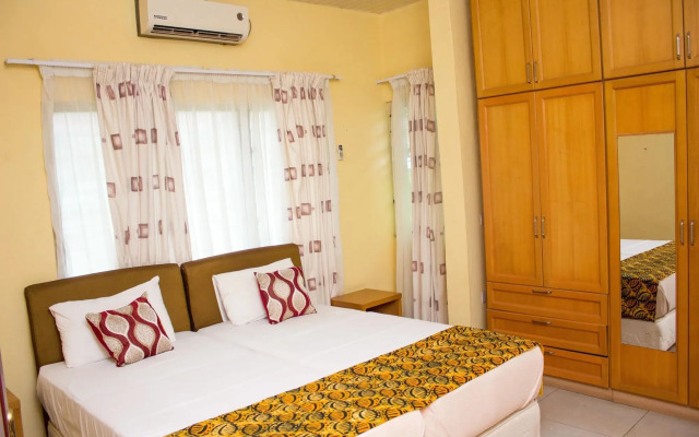 Jayliz Lodge