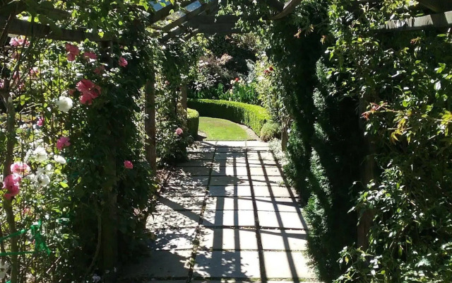 Marchmont Gardens
