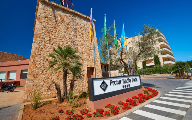 Protur Badia Park Aparthotel