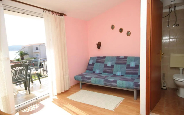Triple Room Pasman 8223e