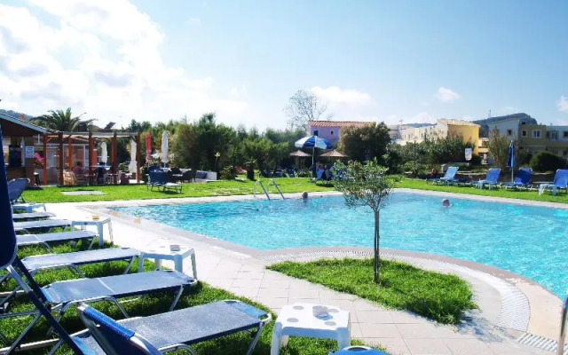 Canal D'Amour Village