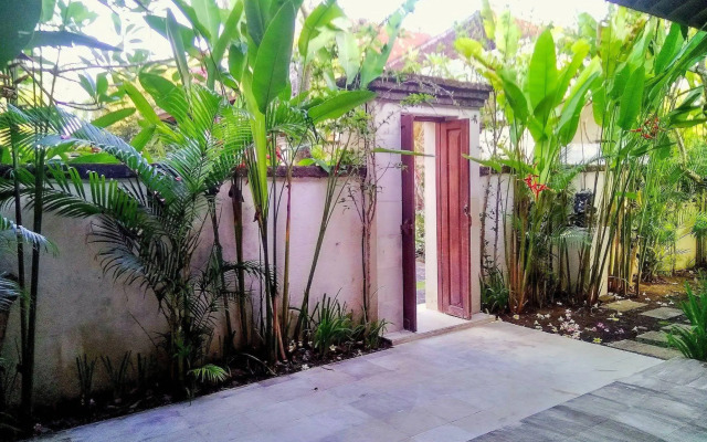 Nipuri Hotel