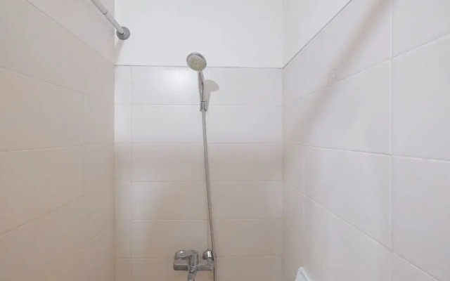 Studio Apartment Near Kalibata Station At Woodland Park Residence