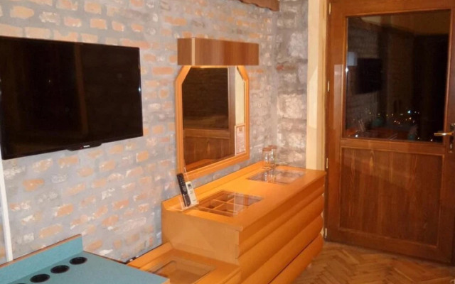 Imbros Hotel