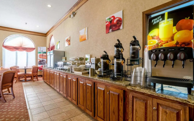 Holiday Inn Express ALLIANCE