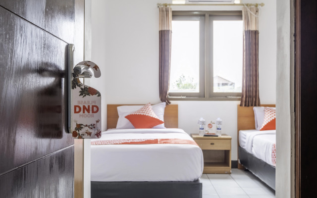 OYO 1608 Feby Maisonatte