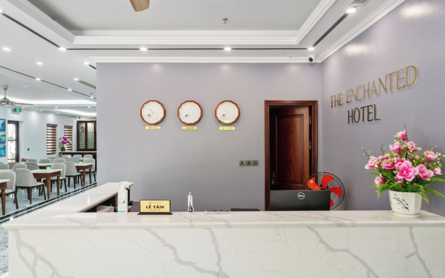 The Enchanted Ha Long Hotel - Bai Chay Beach
