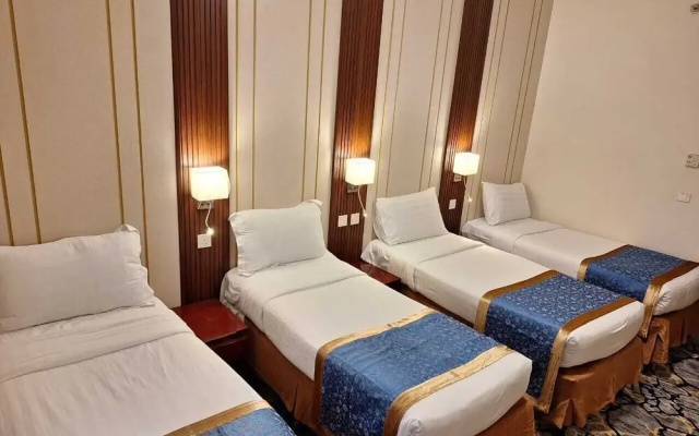 Manar Al Iman Hotel