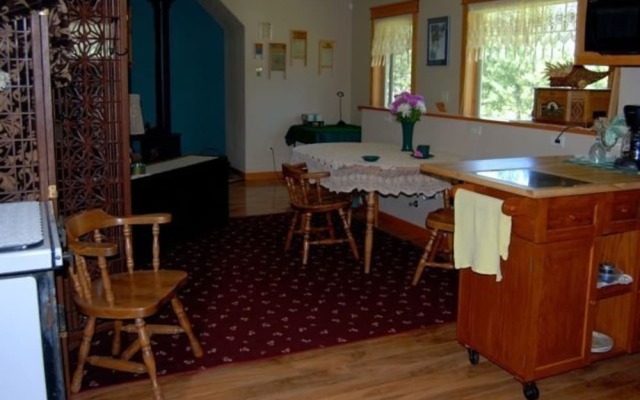 River House Bed and Breakfast