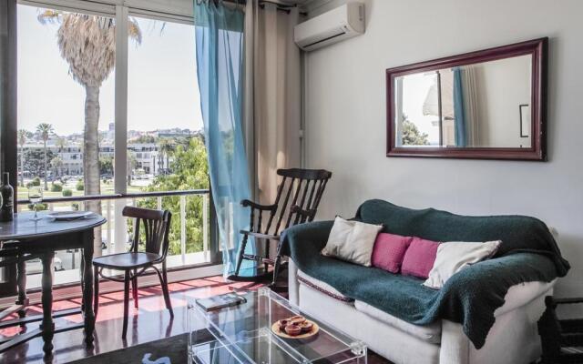 Rent4Rest Estoril Beachfront Apartments