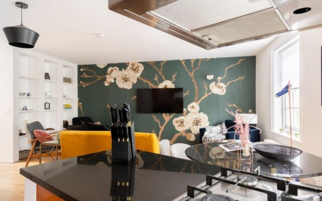 The Wandsworth Common - Bright & Modern 2BDR Flat overlooking the Park