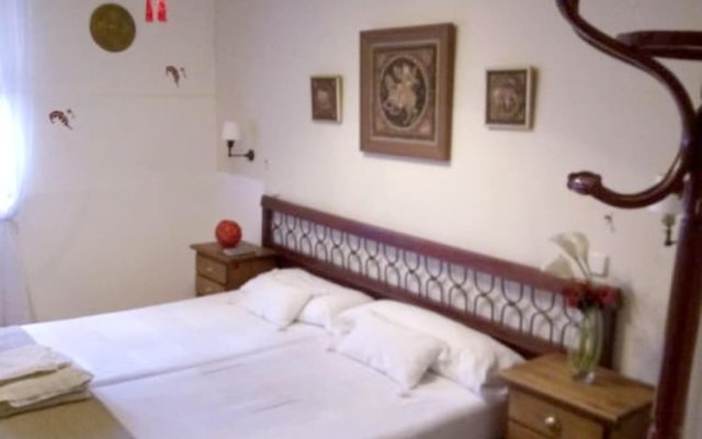 House With 6 Bedrooms in Campo de Cuéllar, With Private Pool and Enclo