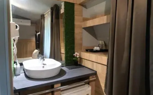 Hotel Allur
