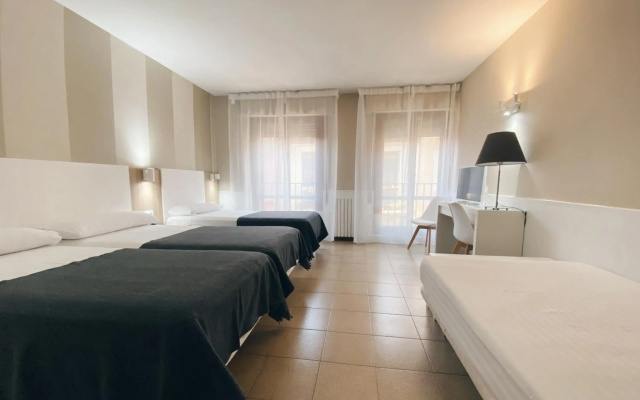 Hotel Río Arga