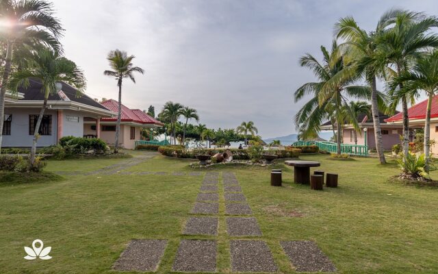 Hidden Coral Divers Club and Resort