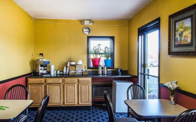 Rodeway Inn