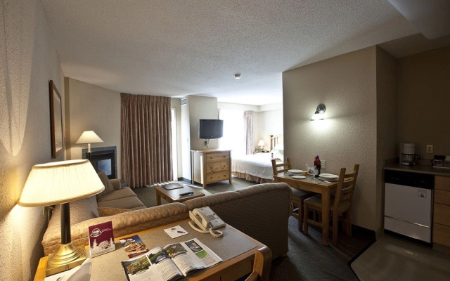 Trickle Creek Lodge