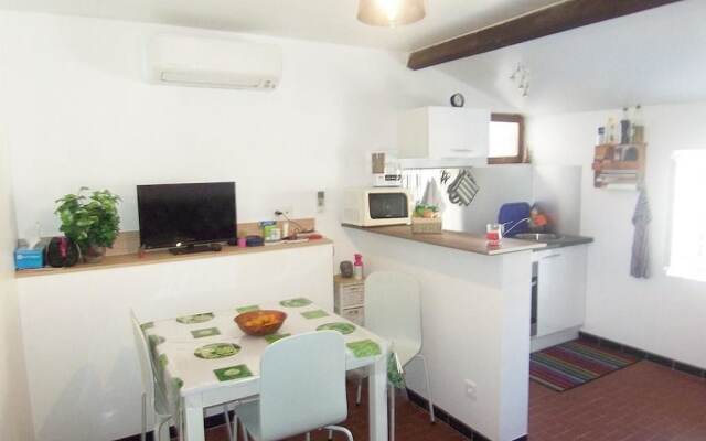 Apartment Marinette - Beach with feet - Close to s Apartment 1