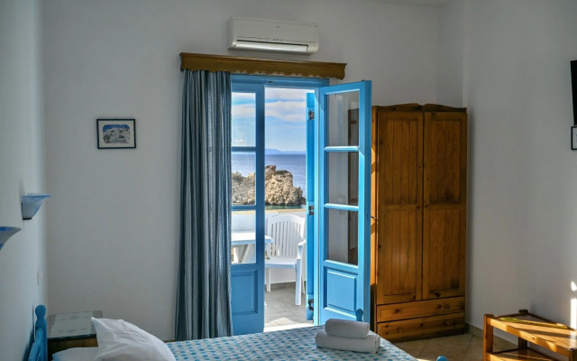 Abrami Traditional Villas & Studios