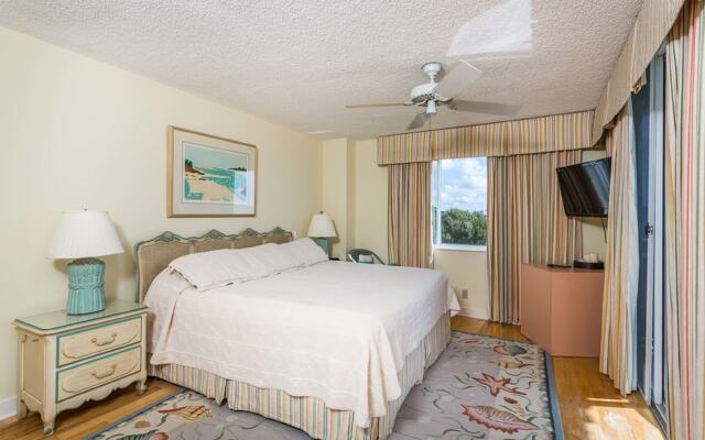 Hodnett Cooper's North Breakers